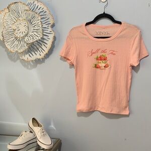 Vinyl icons, NWT spilled the tea, pink T-shirt, size large